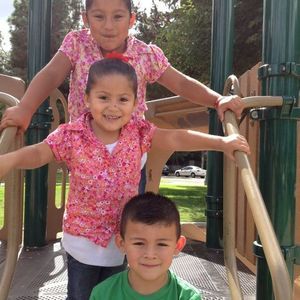 Meet your Posher, Mireya